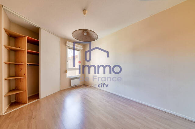 Vente Appartement 2 pièces 50.6 m² LYON 69007