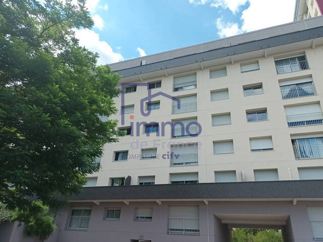 Vente Appartement 4 pièces 85 m² Vénissieux 69200