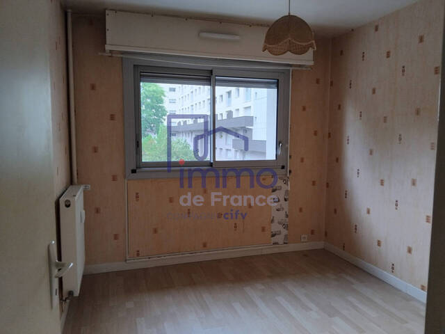 Vente Appartement 4 pièces 85 m² Vénissieux 69200