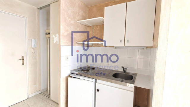 Vente Appartement 1 pièce 26 m² Lyon 8e Arrondissement 69008