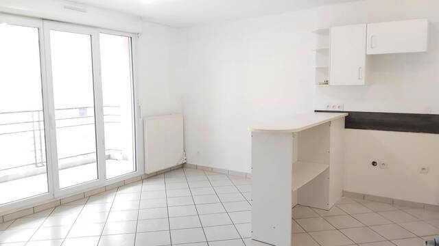 Rent Apartment t3 54 m² Villeurbanne 69100