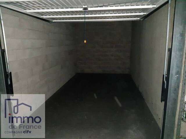 Location Stationnement garage/box Villeurbanne 69100