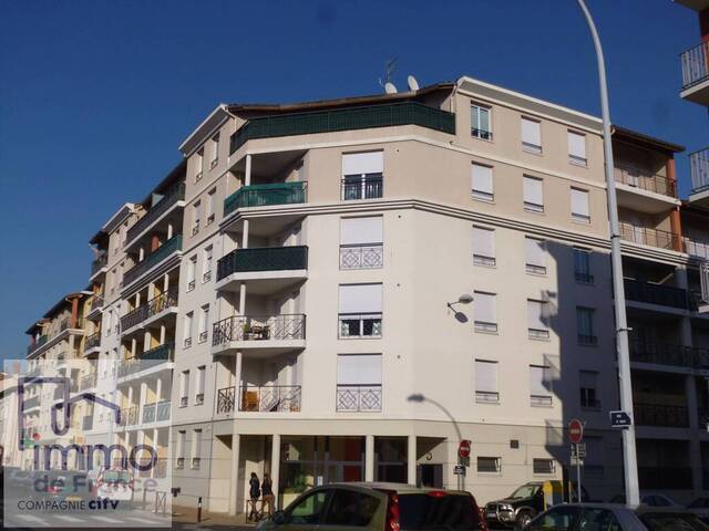 Location Appartement t2 39 m² Villefranche-sur-Saône 69400