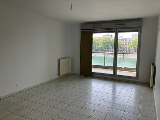 Location Appartement t4 90 m² Lyon 4e Arrondissement 69004