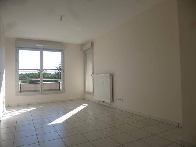 Location Appartement t2 39 m² Sathonay-Camp 69580