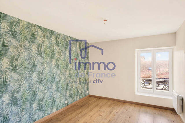 Vente Appartement 4 pièces 109 m² Charnay-lès-Mâcon 71850