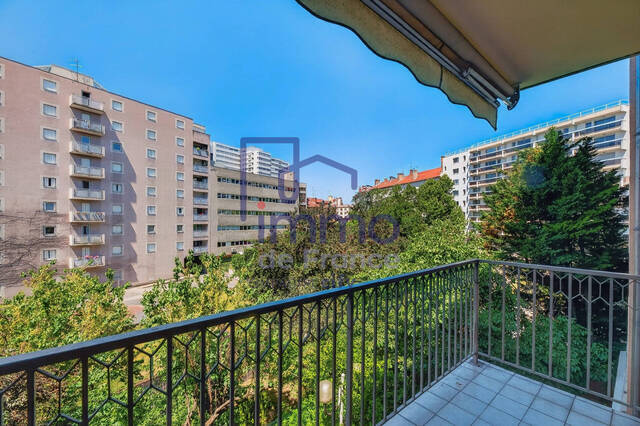 Vente Appartement 2 pièces 65.49 m² LYON 69007