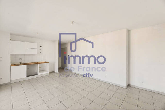 Sale Apartment 3 rooms 57 m² Décines-Charpieu 69150