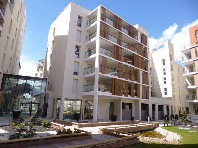 Rent Apartment t2 43 m² Villeurbanne 69100