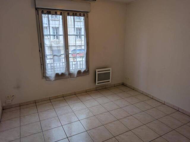 Rent Apartment t2 33 m² Lyon 3e Arrondissement 69003 LYON 3