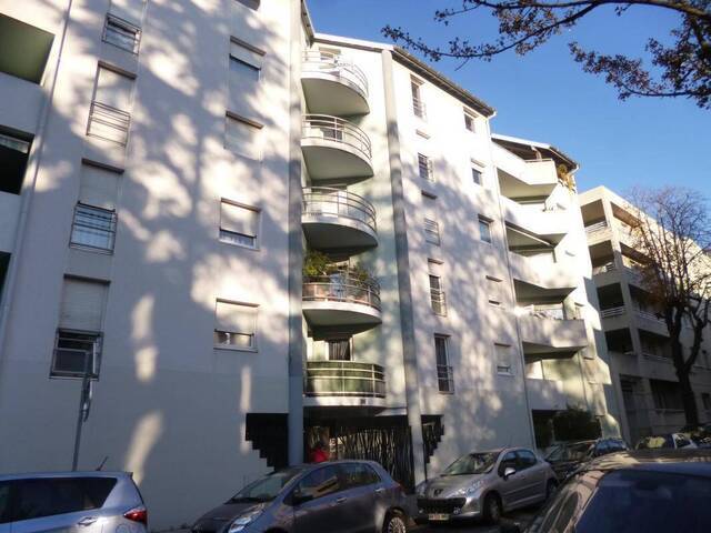 Location Appartement t2 42 m² Lyon 8e Arrondissement 69008