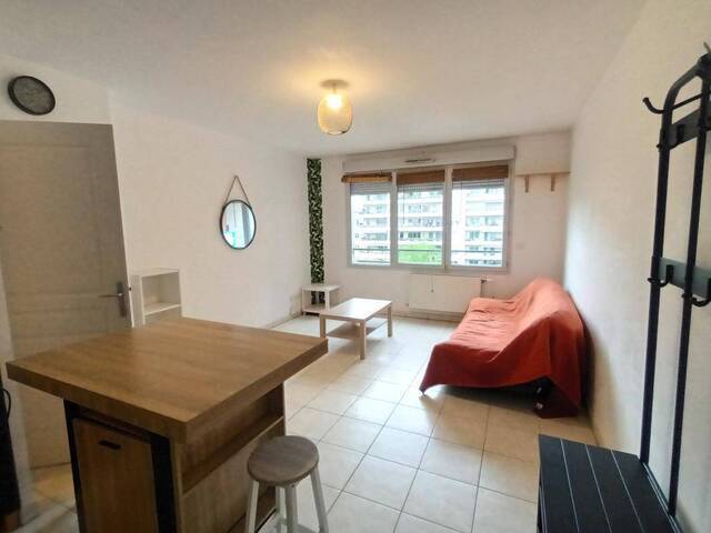 Location Appartement t1 2 pièces 37 m² Villeurbanne 69100 VILLEURBANNE