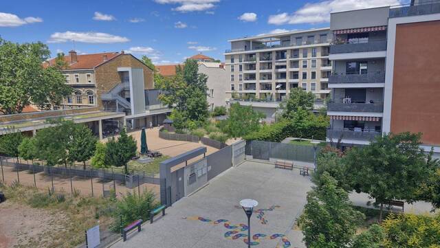 Location Appartement studio 1 pièce 19 m² Lyon 7e Arrondissement 69007