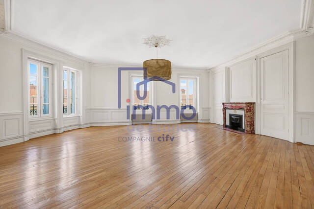 Vente Appartement 4 pièces 130 m² Lyon 3e Arrondissement 69003