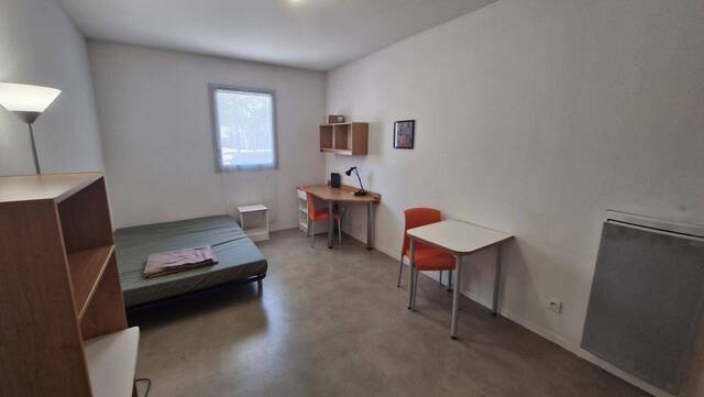 Location Appartement studio 1 pièce 26 m² Lyon 7e Arrondissement 69007