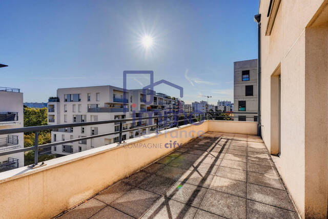 Vente Appartement 4 pièces 87 m² Lyon 8e Arrondissement 69008