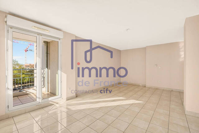 Vente Appartement 4 pièces 87 m² Lyon 8e Arrondissement 69008