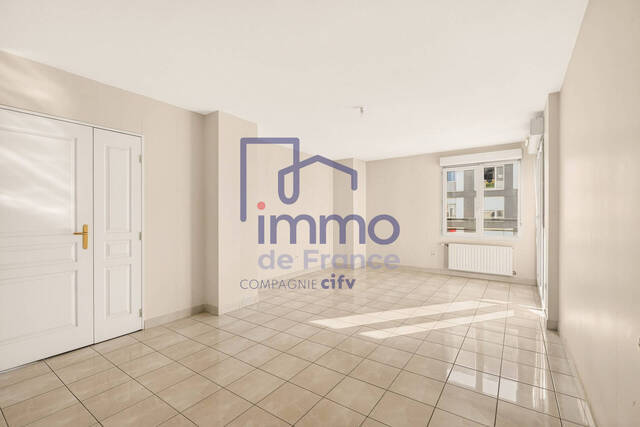 Vente Appartement 4 pièces 87 m² Lyon 8e Arrondissement 69008