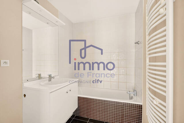 Vente Appartement 4 pièces 87 m² Lyon 8e Arrondissement 69008