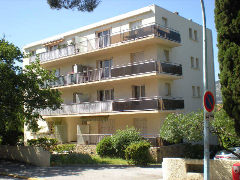 Location appartement 3 pièces 71.26 m² à Toulon (83000)