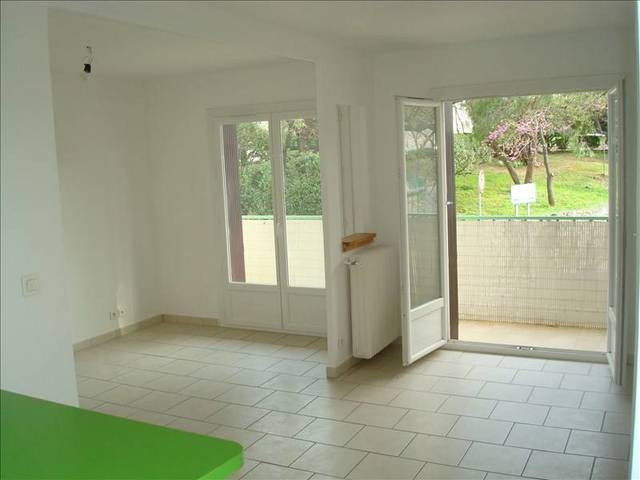 Bien vendu - Appartement t4 65 m² Toulon (83000)
