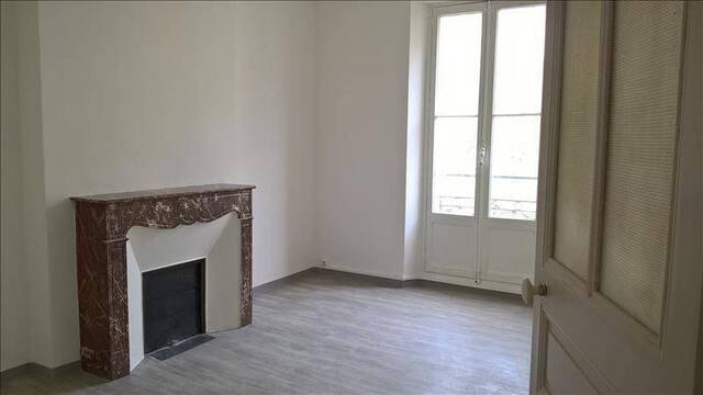 Location Appartement 3 pièces 64.95 m² Toulon (83000)