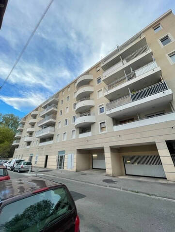 Location appartement 2 pièces 40.4 m² à Toulon (83000)