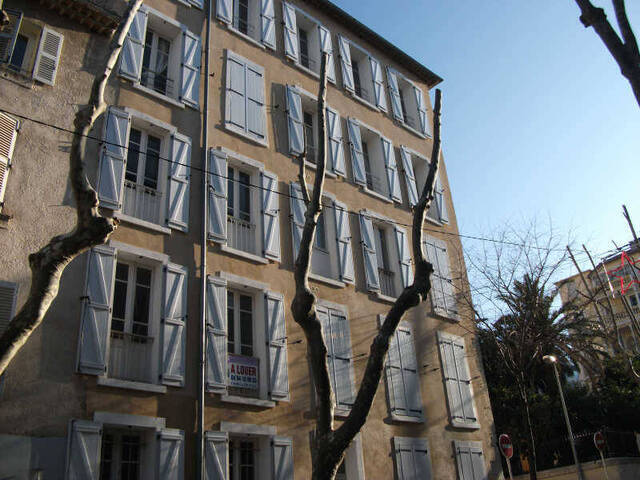 Location Appartement 2 pièces 47.94 m² Toulon Aguillon (83000)