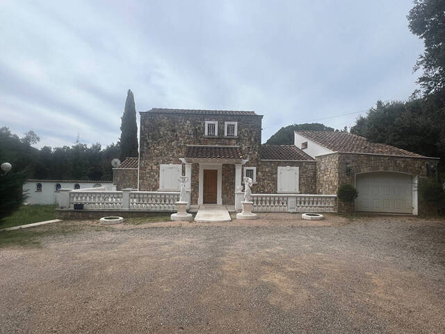 Vente maison villa 5 pièces 180.92 m² à Sainte-Anastasie-sur-Issole (83136)