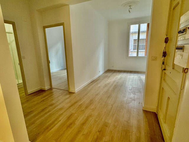 Location Appartement 3 pièces 60.5 m² Toulon (83000)