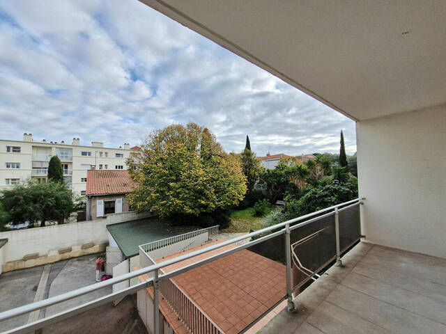 Location Appartement 3 pièces 71.75 m² Toulon (83000)