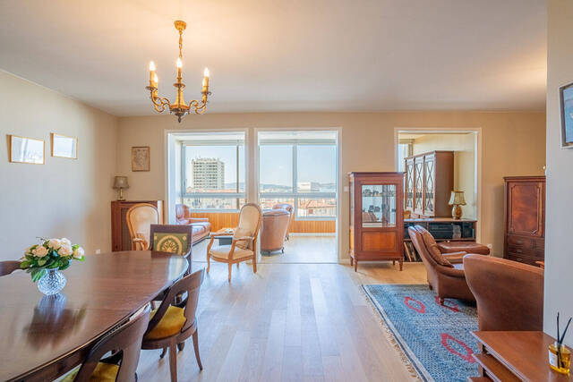 Vente appartement 6 pièces 153 m² à Toulon (83000)