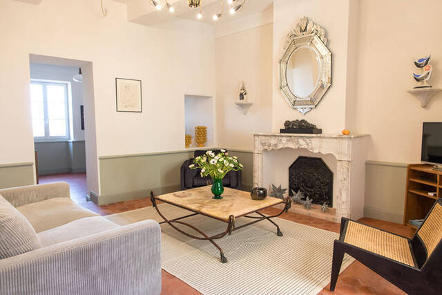 Vente Maison 5 pièces 161 m² Hyères (83400)