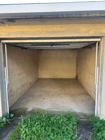 Vente stationnement parking / box à Toulon (83000)