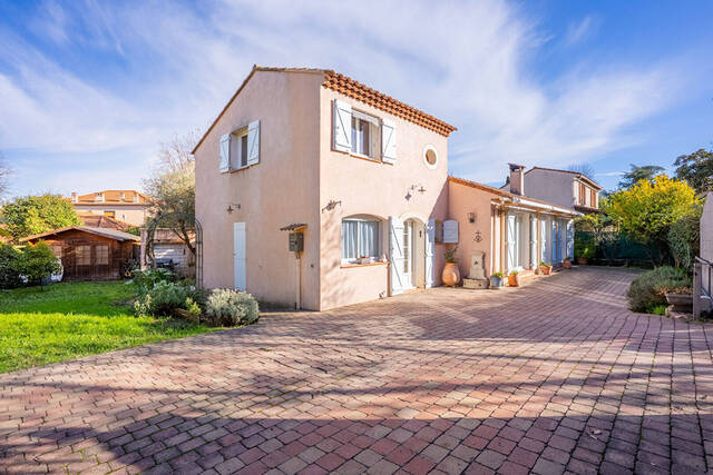 Vente Maison 5 pièces 142 m² Toulon (83000)