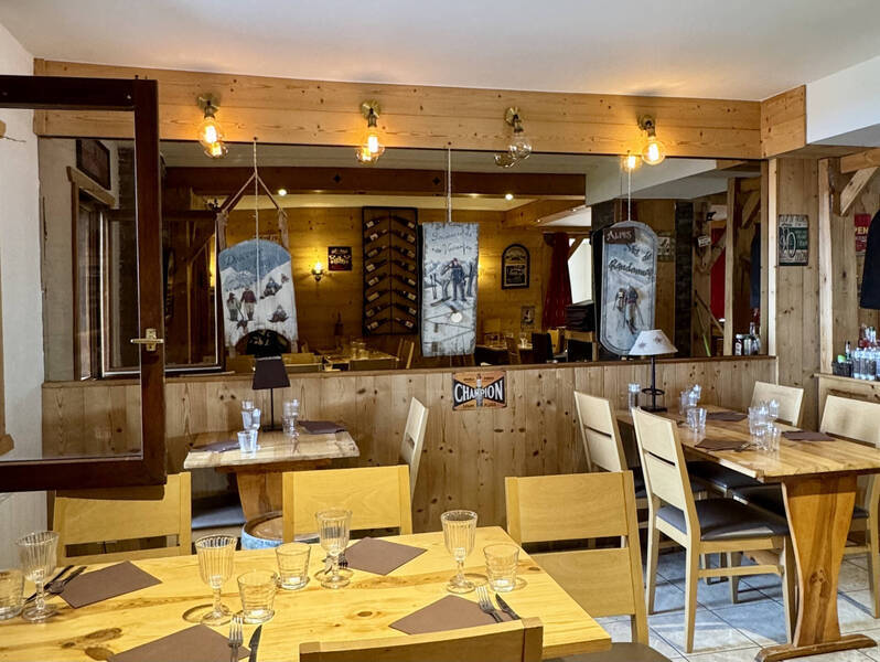 Vente fonds de commerce 150 m² à Thollon-les-Mémises 74500 Station de ski familiale 220 000 €