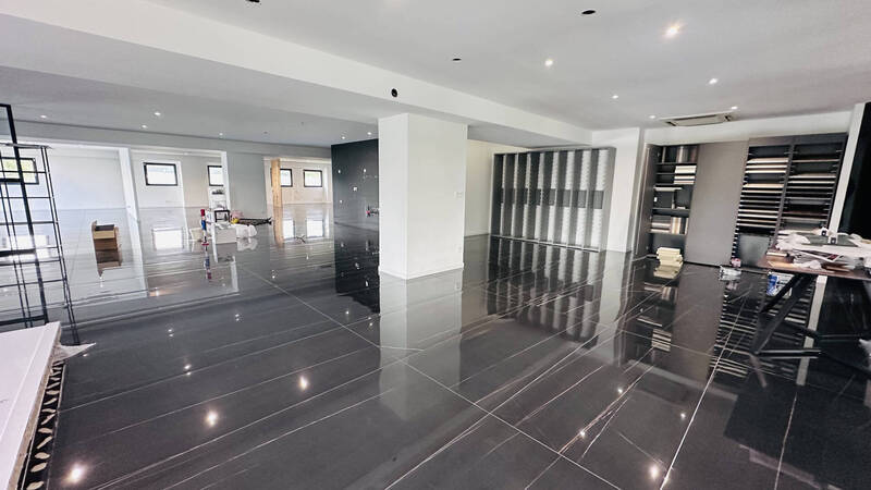 Vente local commercial 347 m² à Amancy 74800 260 000 €