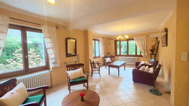 Sale House 7 rooms 195 m² Machilly 74140