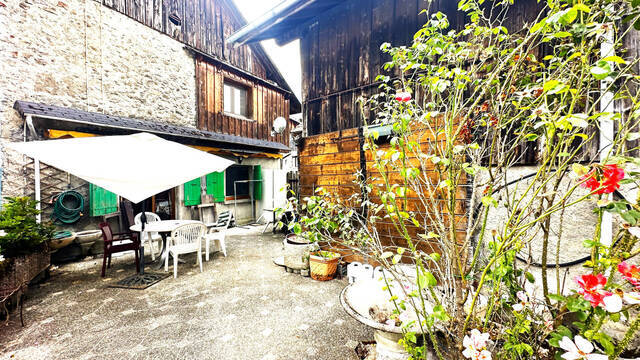 Vente Maison 5 pièces 122.83 m² Saint-Jeoire 74490