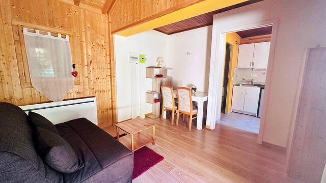 Sale House chalet 2 rooms 28 m² Fillinges 74250