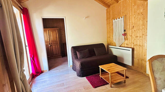 Sale House chalet 2 rooms 28 m² Fillinges 74250