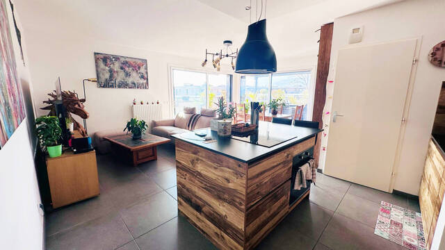 Vente Appartement 4 pièces 90 m² Vétraz-Monthoux 74100