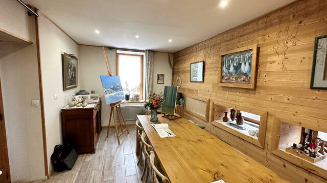 Sale House 9 rooms 250 m² La Roche-sur-Foron 74800