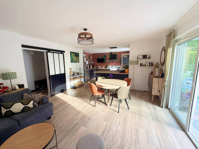 Vente Appartement 4 pièces 92 m² Gaillard 74240