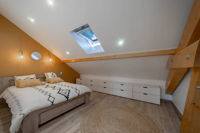 Rent Apartment 2 rooms 90 m² Pringy 74370