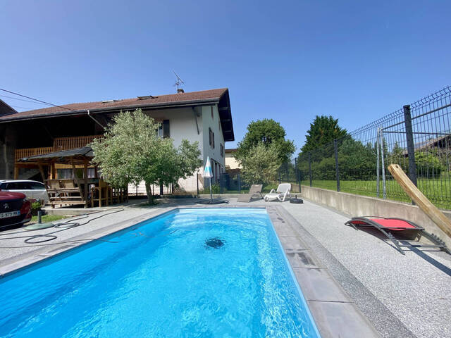Sale House 9 rooms 238 m² Saint-Cergues 74140 Calme