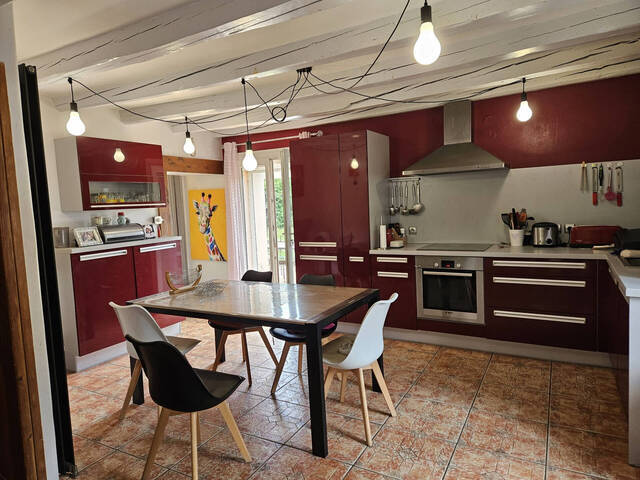 Sale House 9 rooms 238 m² Saint-Cergues 74140 Calme