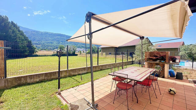 Vente Maison 9 pièces 238 m² Saint-Cergues 74140 Calme