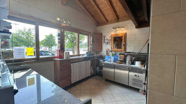 Vente Fonds de commerce 40 m² Marignier 74970 Axe passage