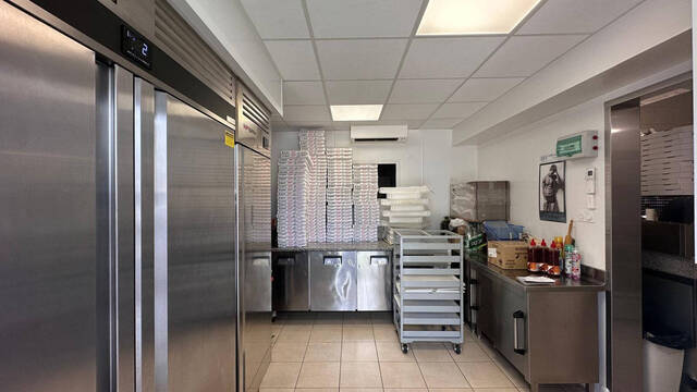 Vente Fonds de commerce 40 m² Marignier 74970 Axe passage